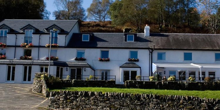 2: The Inn on Loch Lomond