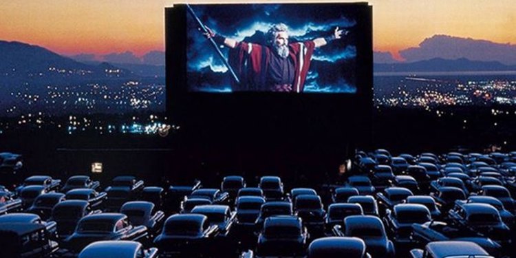 Drive-in cinema to Irvine