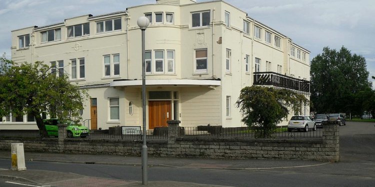 Loch Lomond Hotel, Balloch