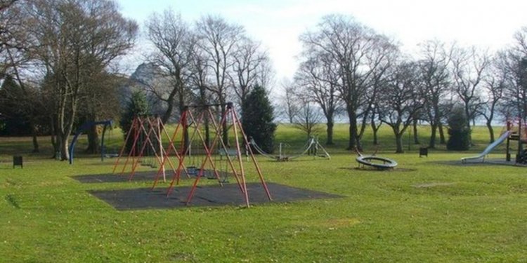 Parks in Dumbarton and Mintlaw