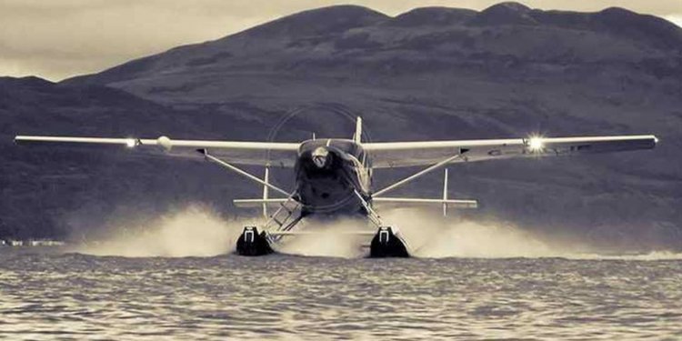 Seaplanes to fly to private