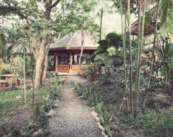 Casa Zen Guesthouse in Santa Teresa seashore Costa Rica