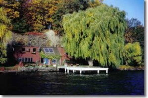 Fall Colors Highlight Waterfront Cottage